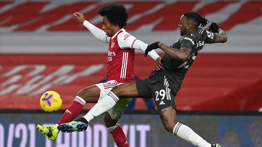 Premier Lig’deki Arsenal-Manchester United maçı golsüz bitti