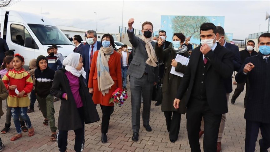 AB Türkiye Delegasyonu Başkanı Meyer-Landrut, Kilis’te yaptırdıkları hastane inşaatını gezdi
