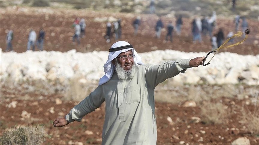 İsrail mahkemesi Filistin’in “ihtiyar delikanlısı”nın gözaltı süresini ikinci kez uzattı