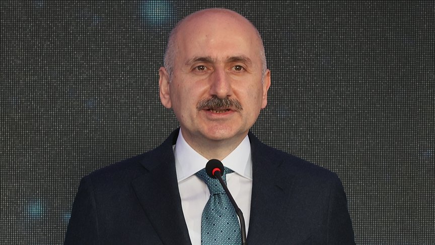 Karaismailoğlu: Türkiye Avrupa, Asya ve Afrika üçgeninin ticari koridorlarına hükmeden lojistik süper güç olmuştur