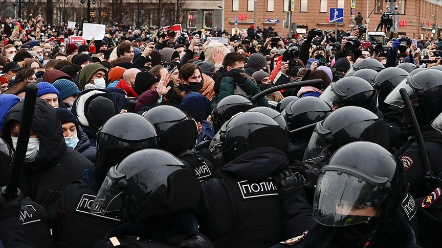 Rusya’dan Navalnıy gösterilerini destekleyen paylaşımları nedeniyle ABD’ye protesto notası verildi