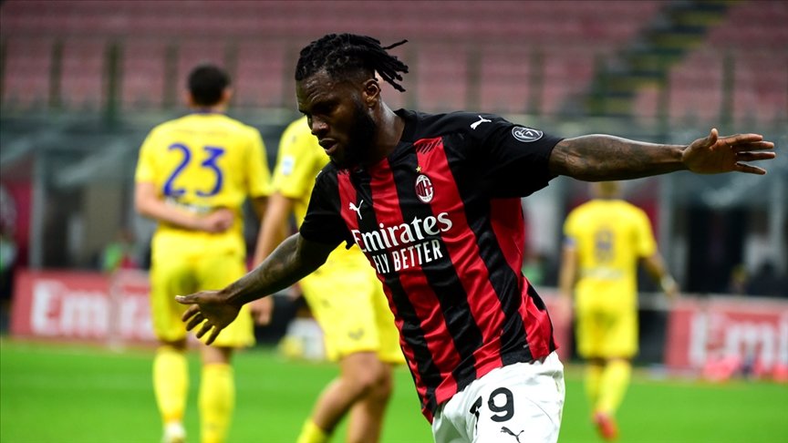 Lider Milan, Serie A’nın ikinci devresine galibiyetle başladı