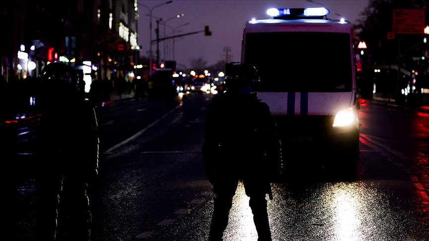 Rus polisi tutuklu muhalif Navalnıy’nın evlerine ve kurduğu vakfa baskın yaptı