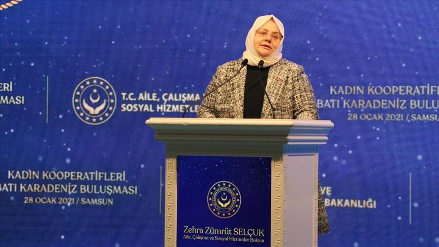 Aile, Çalışma ve Sosyal Hizmetler Bakanı Zehra Zümrüt Selçuk’tan ‘kadın cinayeti’ açıklaması