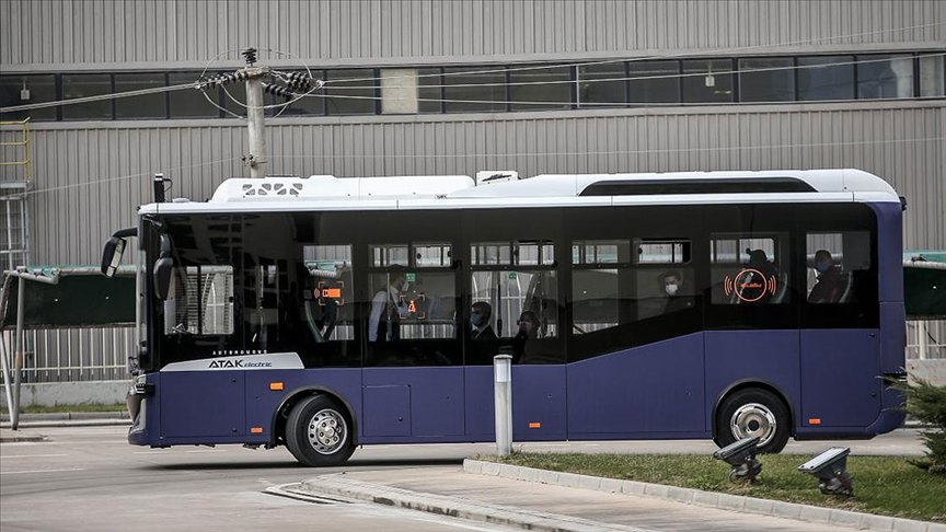 Avrupa ve Amerika’nın ilk seri üretim sürücüsüz otobüsü Otonom Atak Electric yollara çıkıyor