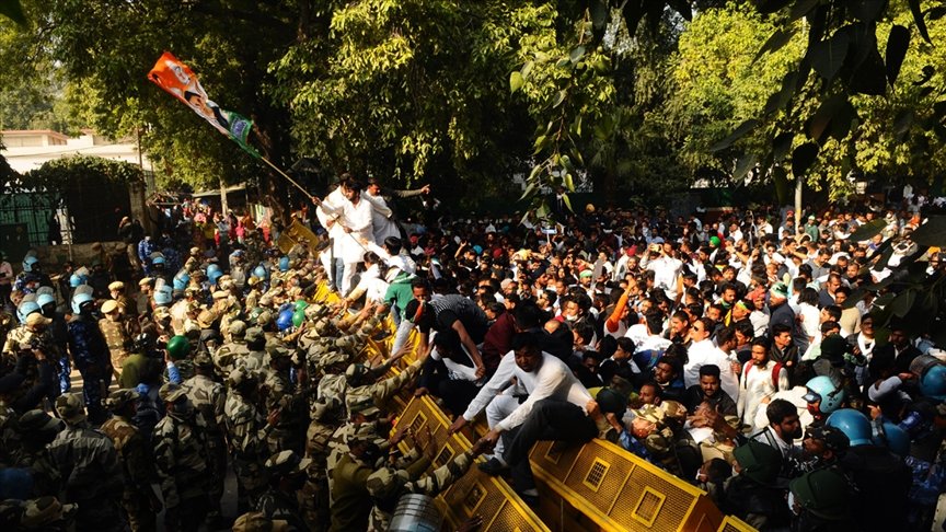 Hindistan’da protestocu çiftçiler gösterilere devam etmekte kararlı