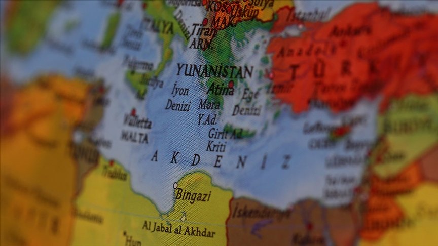 Arnavutluk ve Yunanistan deniz yetki alanlarının sınırlandırılması sorununu Lahey’e taşıyor