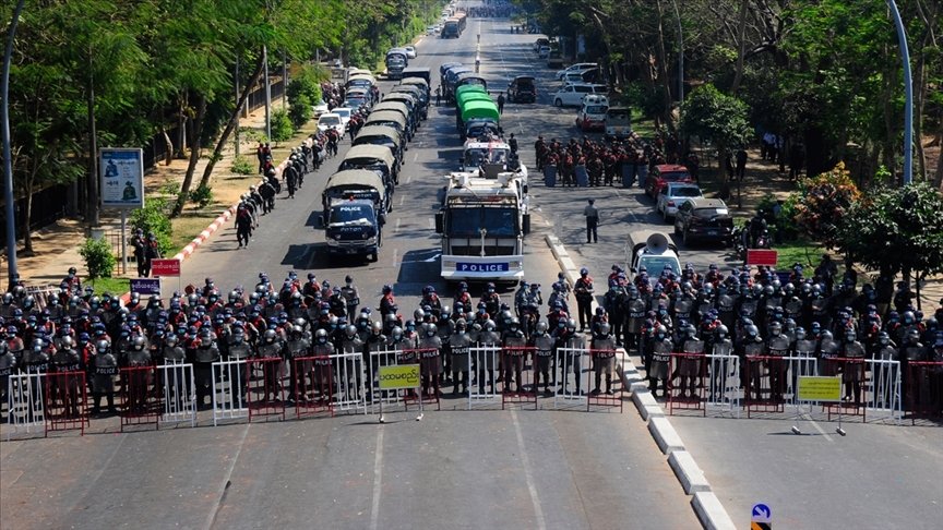 BM’den Myanmar ordusuna “Dünya sizi izliyor, göstericilere yönelik güç kullanımının sonuçları olur” uyarısı
