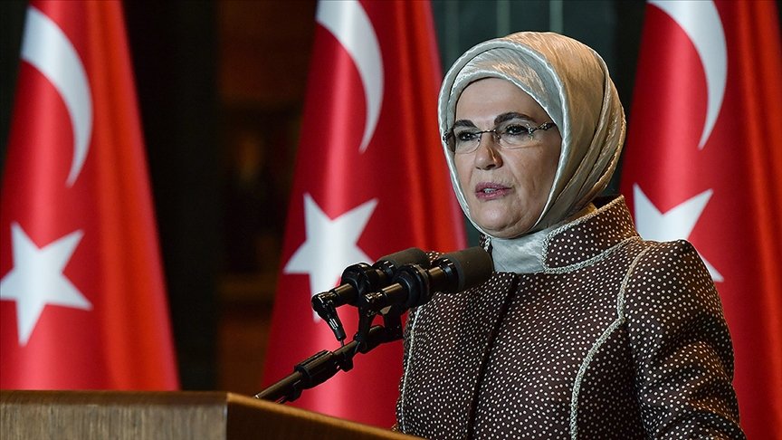 Emine Erdoğan: 28 Şubat’ta gencecik insanların hayalleri ideolojik kurşunlarla delik deşik edildi