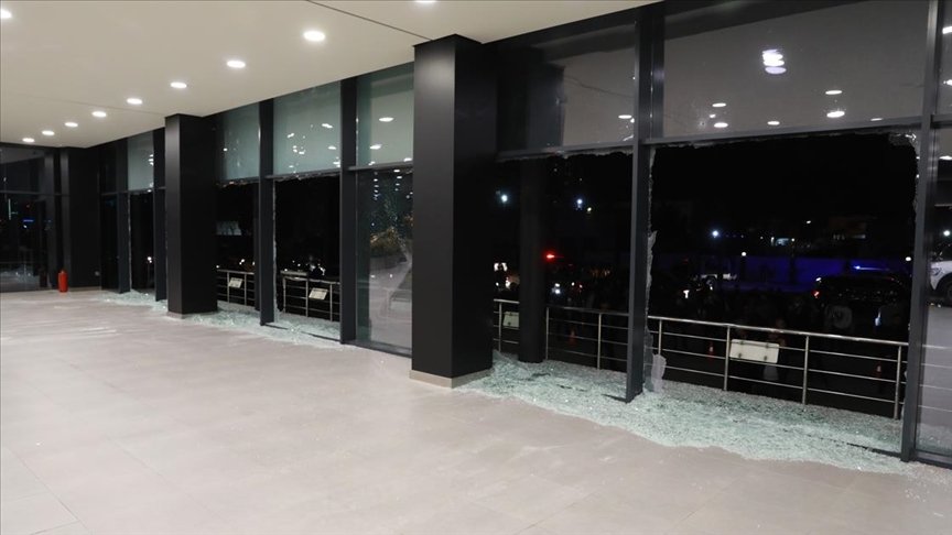 Erbil’deki havalimanına 14 roketin fırlatıldığı ortaya çıktı