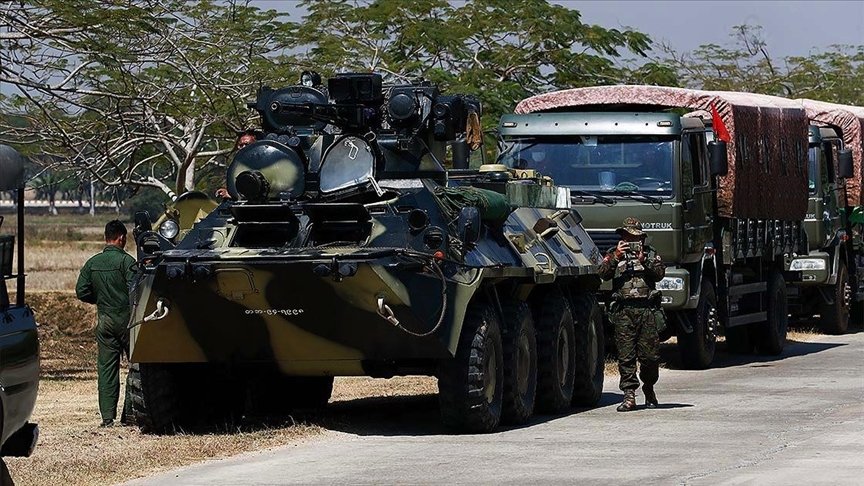 Myanmar’da darbe karşıtı protestolar 2. gününde devam etti
