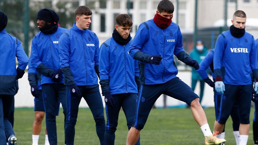 Trabzonspor’un Medipol Başakşehir maçı kamp kadrosu belli oldu