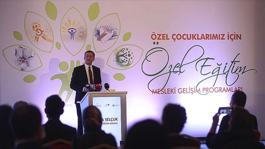 Milli Eğitim Bakanı Selçuk ‘Özel Eğitim Mesleki Gelişim Programları’nı tanıttı