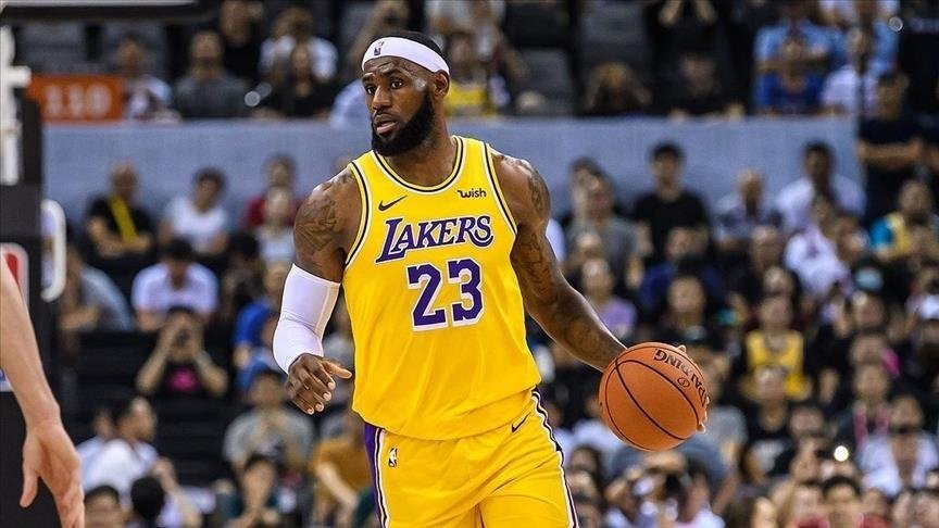 LeBron James NBA’de ’35 bin kulübü’ne girdi