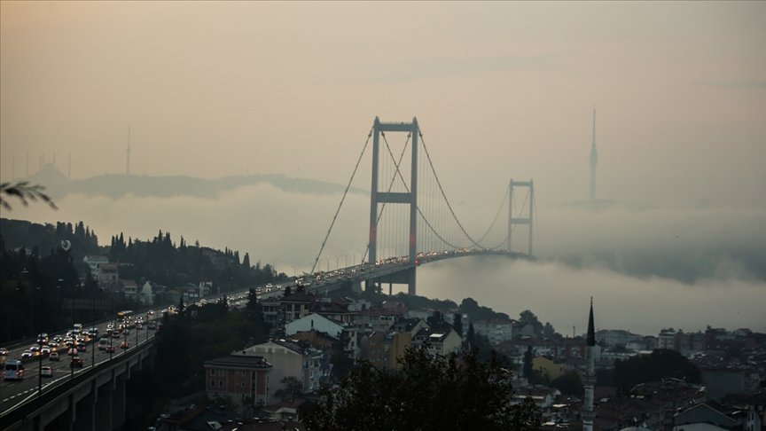 İstanbul Boğazı’nda gemi geçişleri çift yönlü askıya alındı