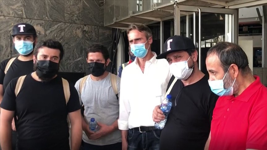 Nijerya’da serbest bırakılan Türk gemiciler Abuja Büyükelçiliğinde