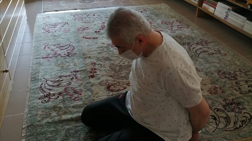 FETÖ’den 5 yıldır aranan dernek başkanı ile karısı ‘gaygubet evi’nde yakalandı