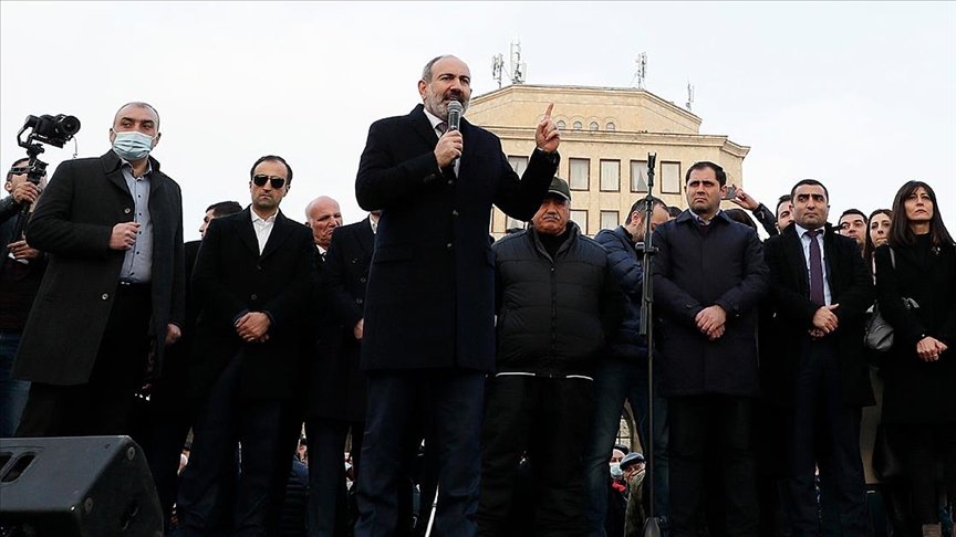 Ermenistan Cumhurbaşkanı Sarkisyan ‘Genelkurmay Başkanını görevden alma kararnamesini’ geri çevirdi