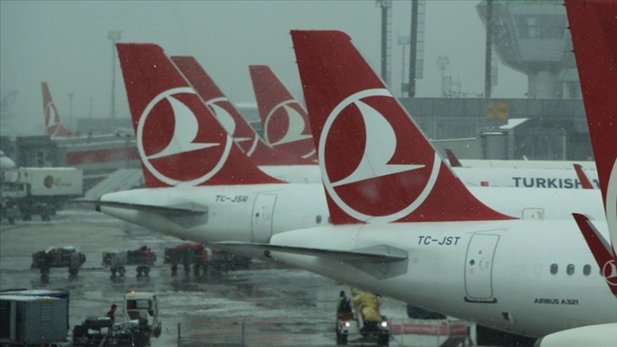 Sabiha Gökçen Havalimanı’nda kar yağışı nedeniyle uçuşlar azaltılacak