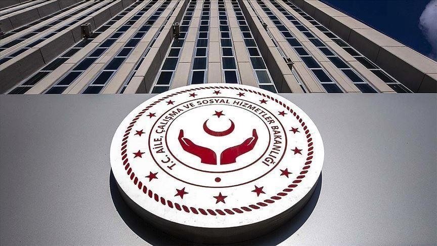 Aile, Çalışma ve Sosyal Hizmetler Bakanlığı ‘bakım sigortası’ modelini masaya yatırdı