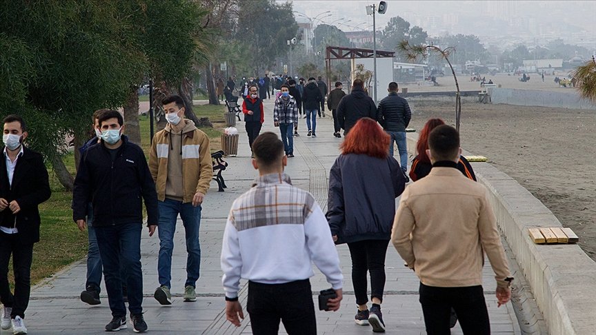 Haftalık Kovid-19 vaka sayıları Karadeniz’de yüksek, Doğu ve Güneydoğu’da düşüşte