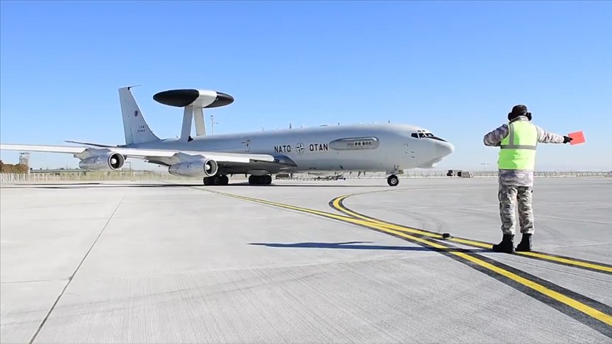 Hava Kuvvetleri Komutanlığı ve NATO’ya ait uçaklar taktik eğitim gerçekleştirdi