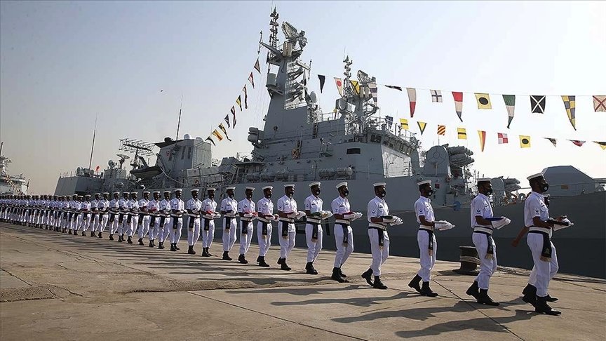 Pakistan’da NATO ülkeleri, Rusya ve Çin’in katılımıyla deniz tatbikatı başladı
