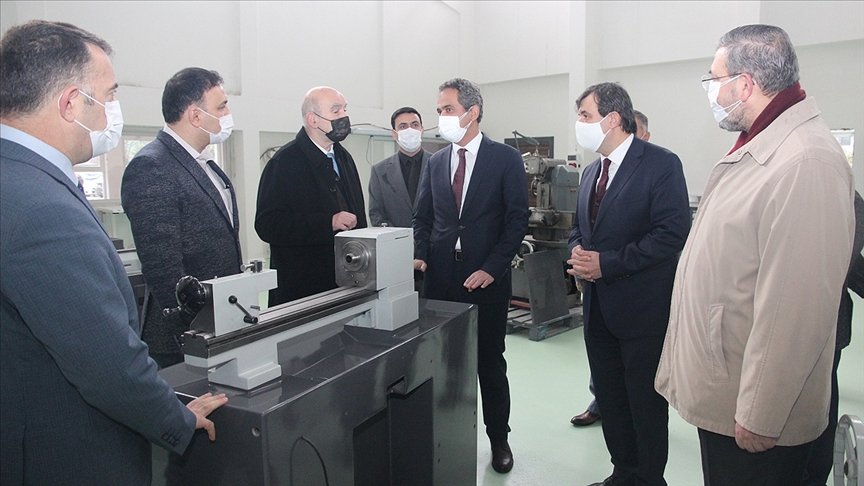 Milli Eğitim Bakan Yardımcısı Özer: Mikromekanik alanında istihdam garantili mesleki eğitim verilecek