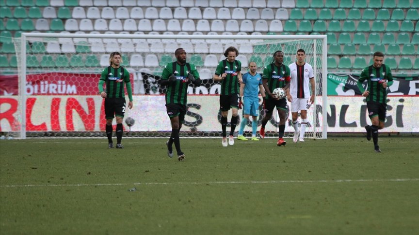 Denizlispor, Trabzonspor deplasmanında puan arayacak
