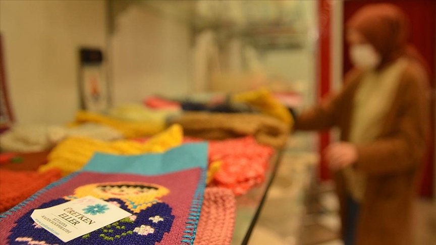 Kütahya’nın ‘üretken elleri’ salgın sürecinde de boş durmadı