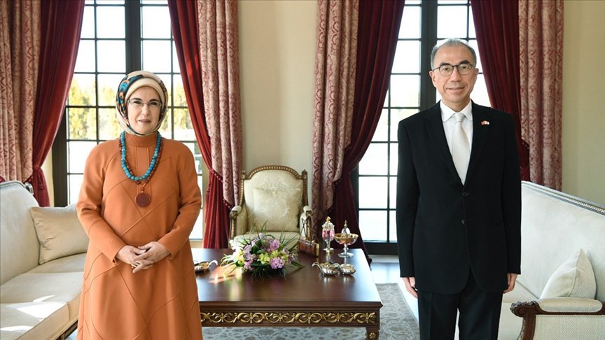 Emine Erdoğan, Japonya’nın Ankara Büyükelçisi Kazuhiro Suzuki ile görüştü