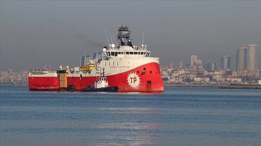 ‘Barbaros Hayrettin Paşa’ sismik araştırma gemisi Tuzla Limanı’na geldi