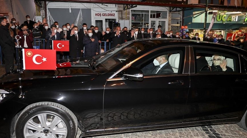 Cumhurbaşkanı Erdoğan memleketi Rize’nin Güneysu ilçesine geldi