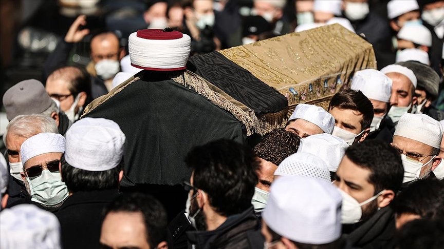 Hadis, tefsir ve fıkıh alimi M. Emin Saraç son yolculuğuna uğurlanıyor