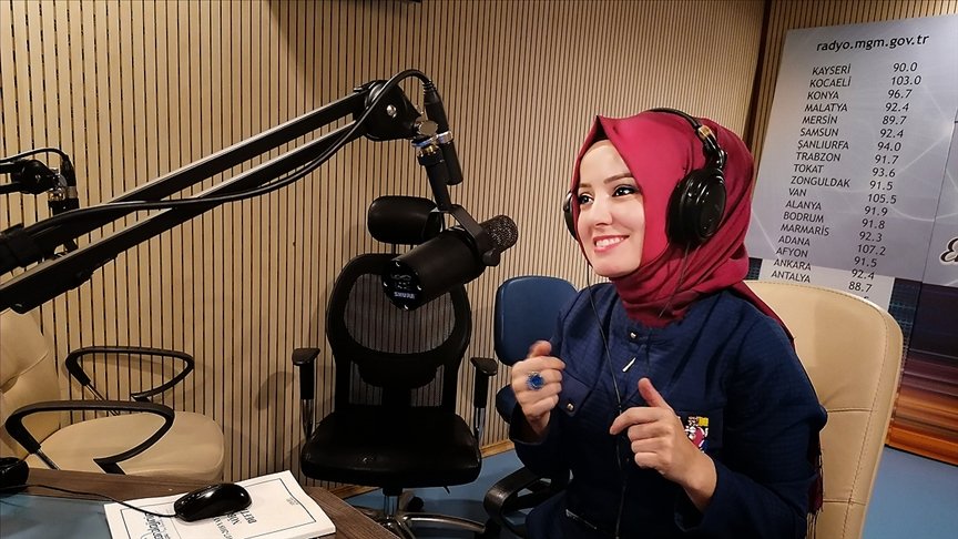 Mehtap öğretmen MEB’in başlattığı projeyle ‘öğretmen yazarlara’ öncü oldu