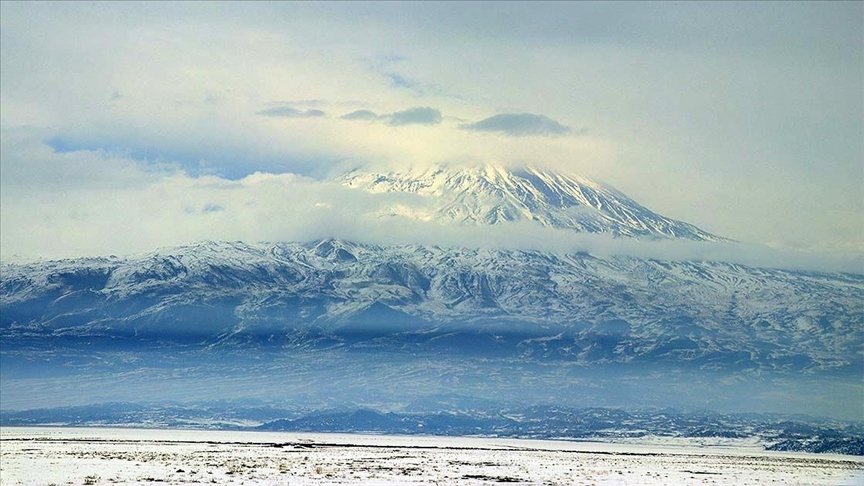 Terörden temizlenen ‘Türkiye’nin çatısı’ Ağrı Dağı 6 yıl sonra yeniden tırmanışa açıldı