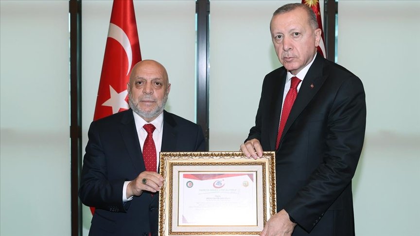 Cumhurbaşkanı Erdoğan, Hak-İş Genel Başkanı Arslan’ı kabul etti