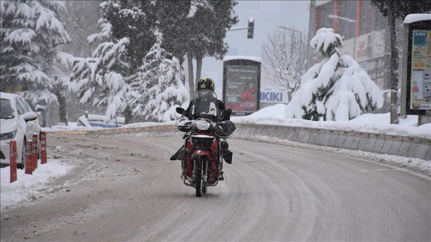 Güney Marmara ile Eskişehir ve Kütahya’da kar devam ediyor