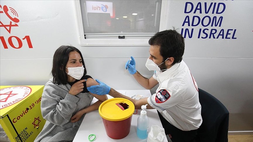 İsrail’de Kovid-19 kısıtlamaları gevşetildi