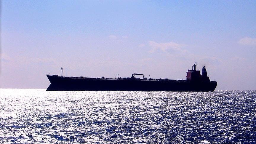 Umman Körfezi’nde İsrail’e ait bir yük gemisinin geçişi sırasında patlama meydana geldi