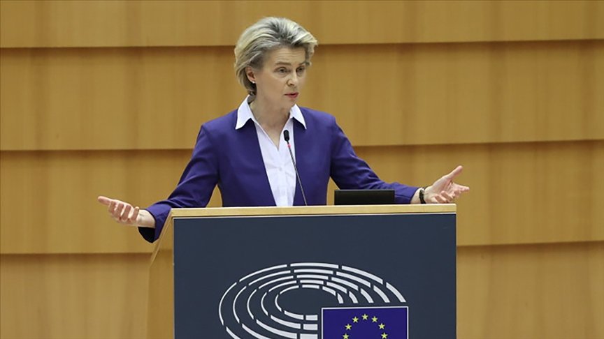 AB yönetimi, aşı tedarikindeki zorlukları hafife aldığını kabul etti
