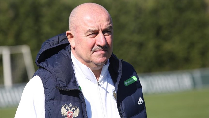 Rusya A Milli Futbol Takımı Teknik Direktörü Cherchesov’dan Antalya’daki Kovid-19 tedbirlerine övgü