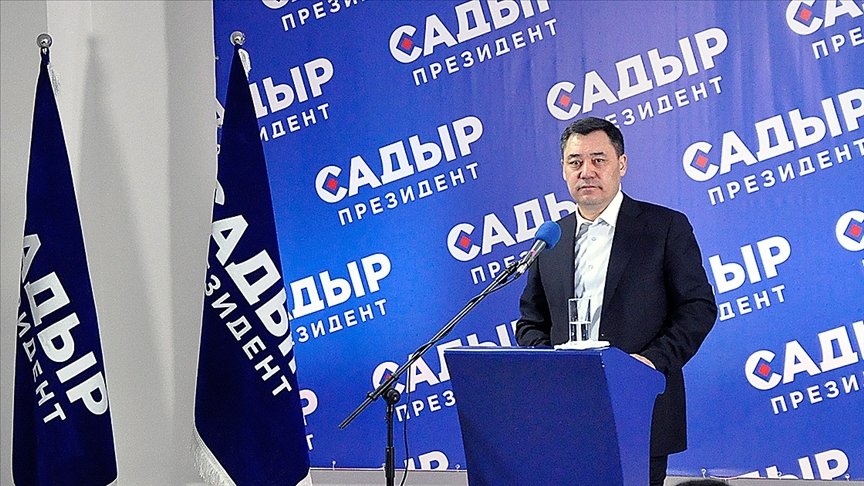 Kırgızistan Cumhurbaşkanı Caparov ‘yatırım ortamının iyileştirilmesi’ için hızlı karar alınmasını istedi