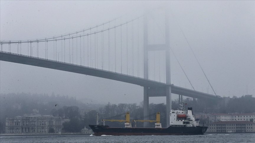 İstanbul Boğazı’nda gemi geçişleri çift yönlü trafiğe açıldı