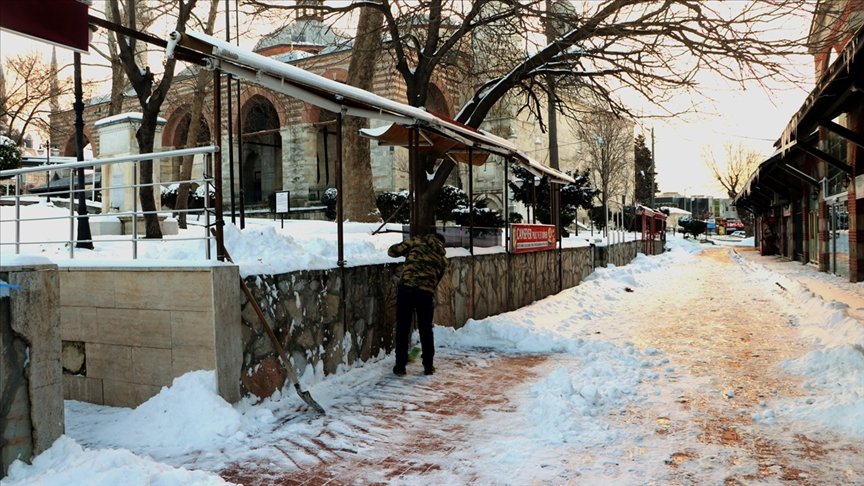 Trakya’da kar yağışı etkisini kaybetti