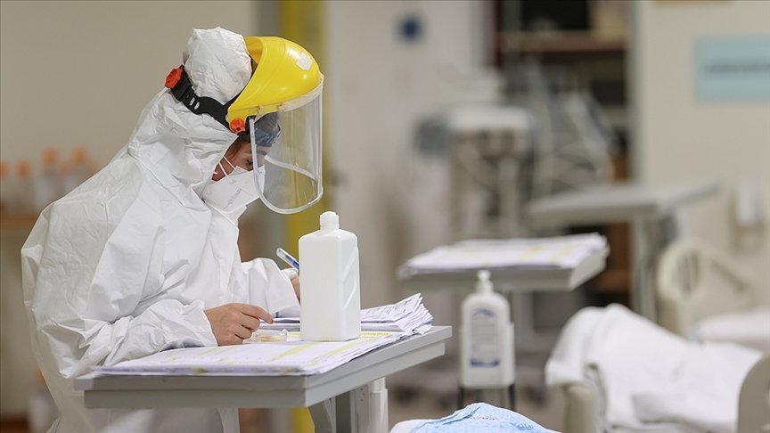 Türkiye’de 7 bin 763 kişinin Kovid-19 testi pozitif çıktı, 97 kişi hayatını kaybetti