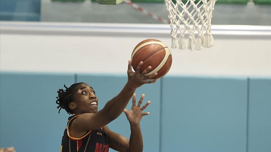 Kadın basketbolunda yarın derbi heyecanı yaşanacak
