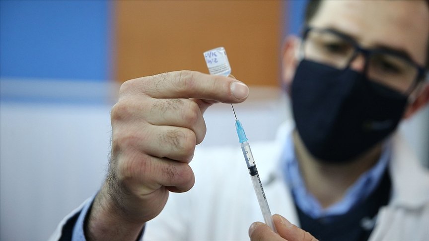 İsrail yönetimi Batı Şeria’daki Filistinli işçilerin aşılanmasını onayladı