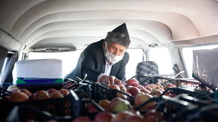 ‘Elmacı Dede’ Kayseri 1. Komando Tugayını unutmadı