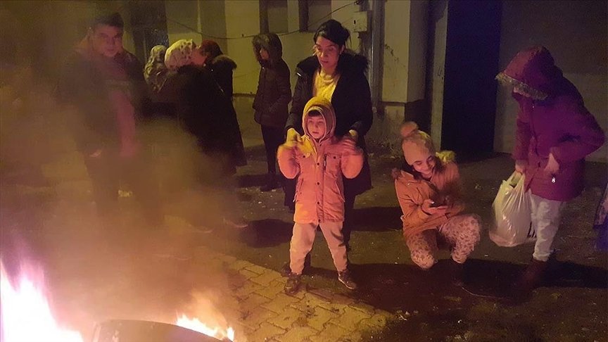 Sivas ve Kayseri’de depremler